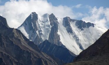 leh-ladakh-jammu-kashmirwhere-the-earth-meets-the-sky-and-the-soul-finds-its-silence